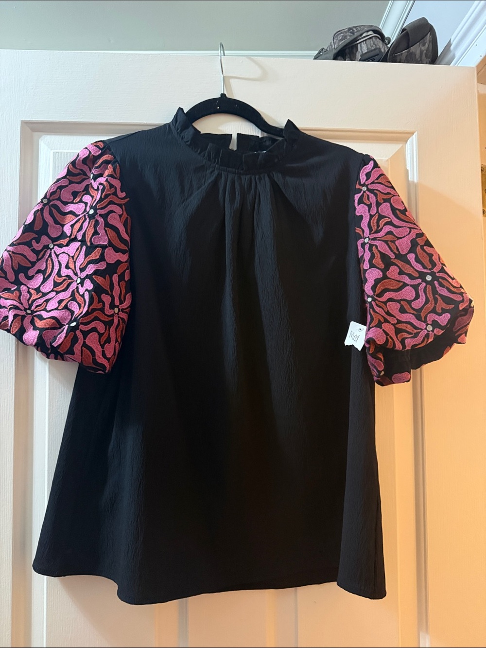 Entro new with tags blouse